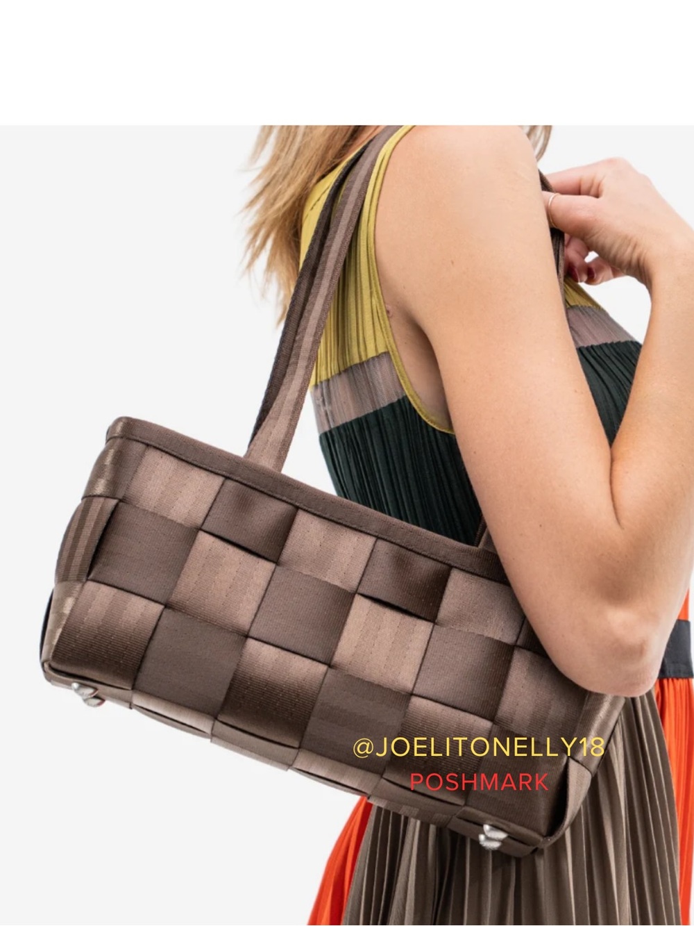 Harveys 🎀FINAL SALE🎀Chocolate Brown Woven Seatbelt Shoulder Bag